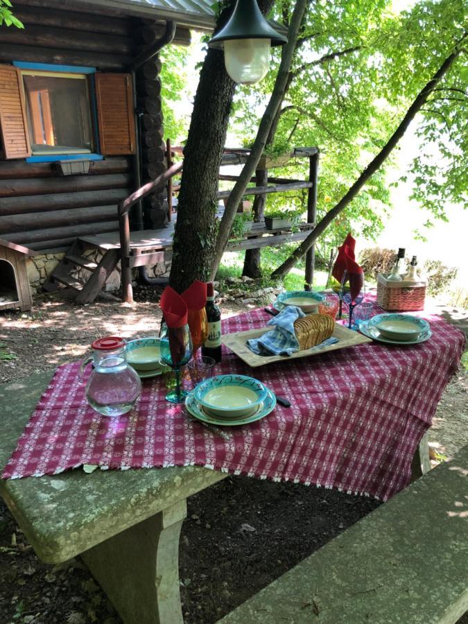B&B Le Corone - Chalet Nel Bosco Cavalo Zewnętrze zdjęcie