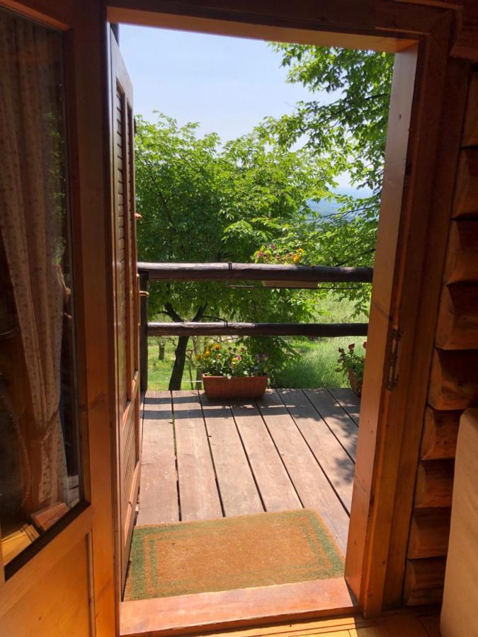 B&B Le Corone - Chalet Nel Bosco Cavalo Zewnętrze zdjęcie