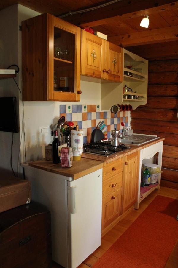 B&B Le Corone - Chalet Nel Bosco Cavalo Zewnętrze zdjęcie