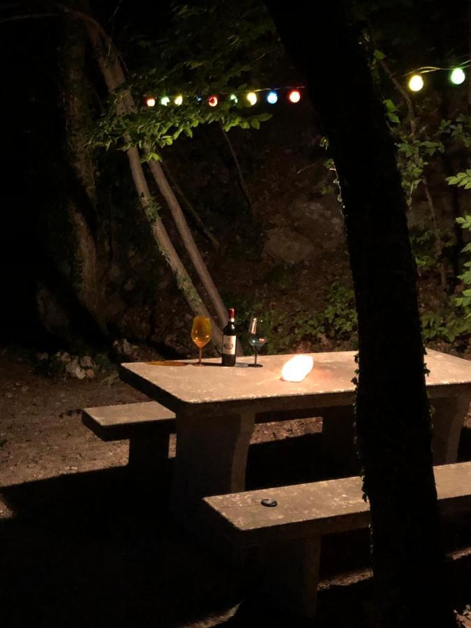 B&B Le Corone - Chalet Nel Bosco Cavalo Zewnętrze zdjęcie